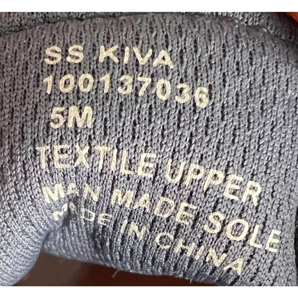 SUN + STONE NAVY BLUE BOYS KIVA SNEAKER Size 5 NWOT - Picture 7 of 7